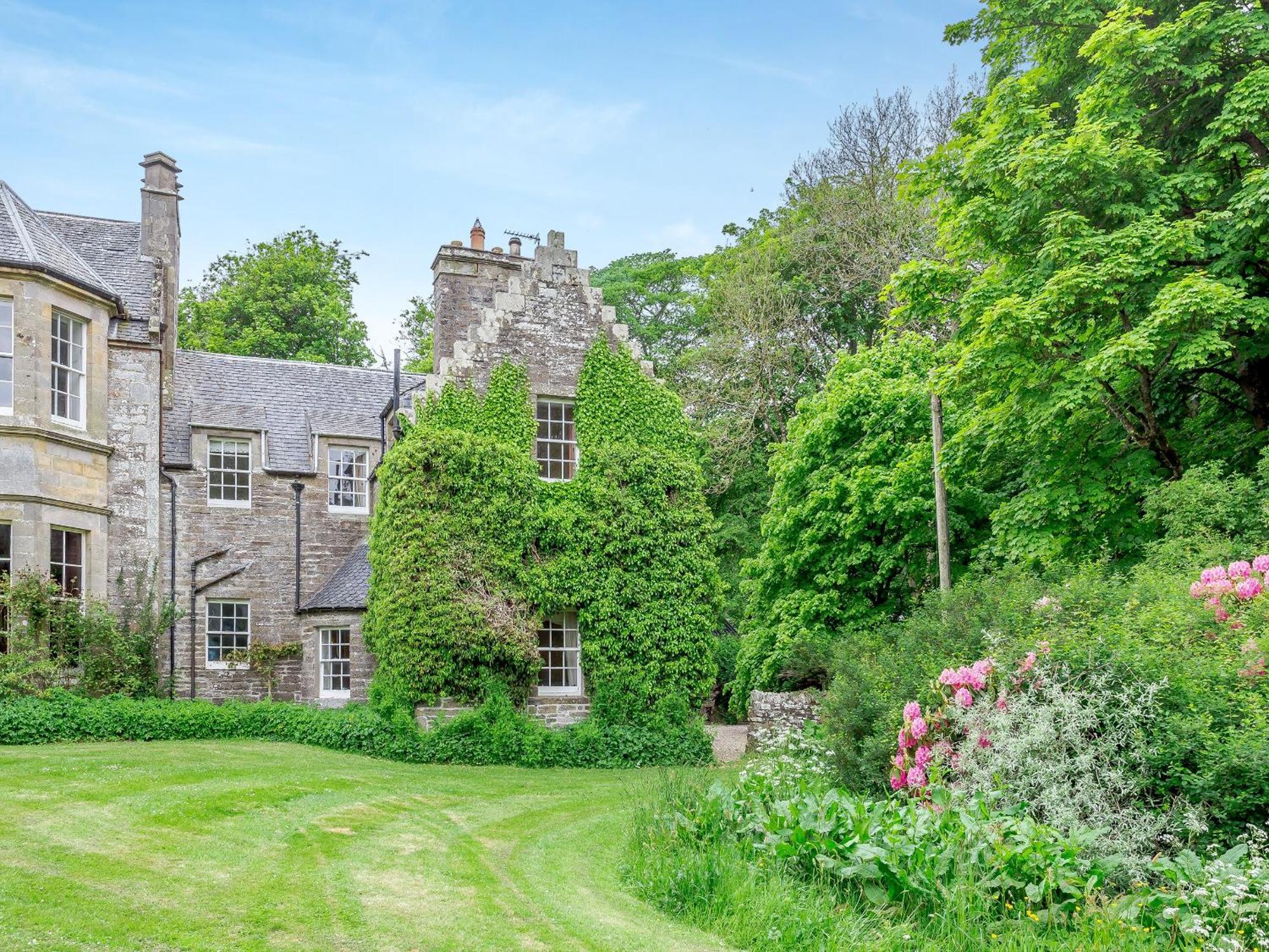 The Ivy Wing Villa Slickly Exterior foto